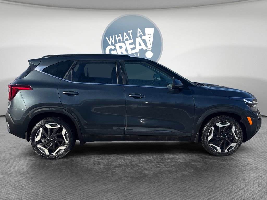 Certified 2024 Kia Seltos SX w/ SX Sunroof Package image 9