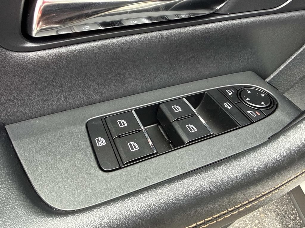 New 2026 MAZDA CX-90 Plug-In Hybrid w/Premium Sport AWD/4WD image 22