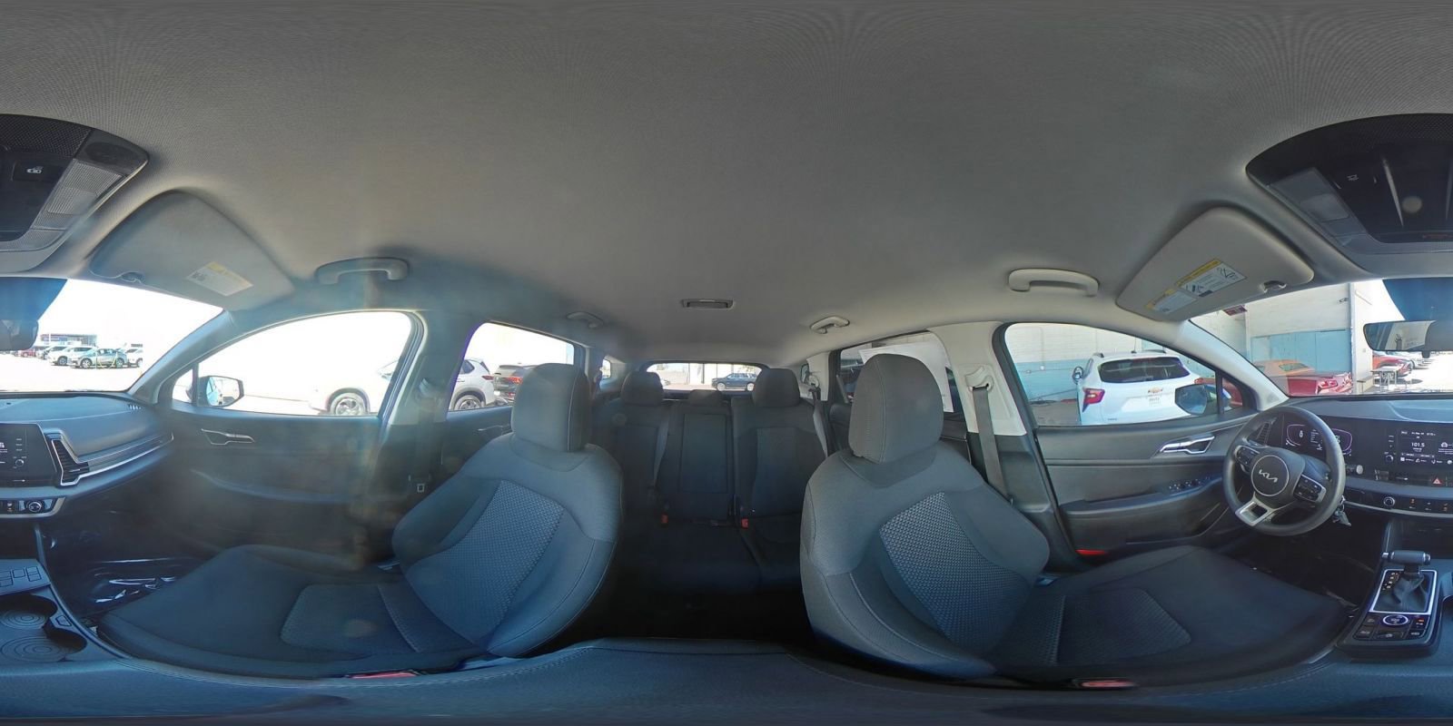 Used 2025 Kia Sportage LX FWD image 42