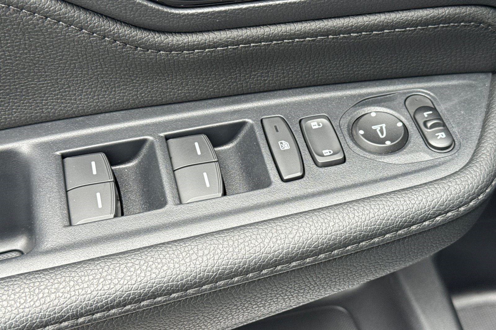 Certified 2026 Honda Odyssey Touring image 13