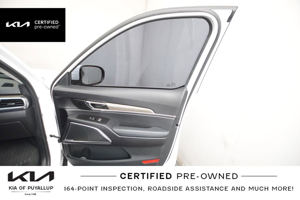 Used 2021 Kia Telluride SX w/ SX Prestige Package image 15