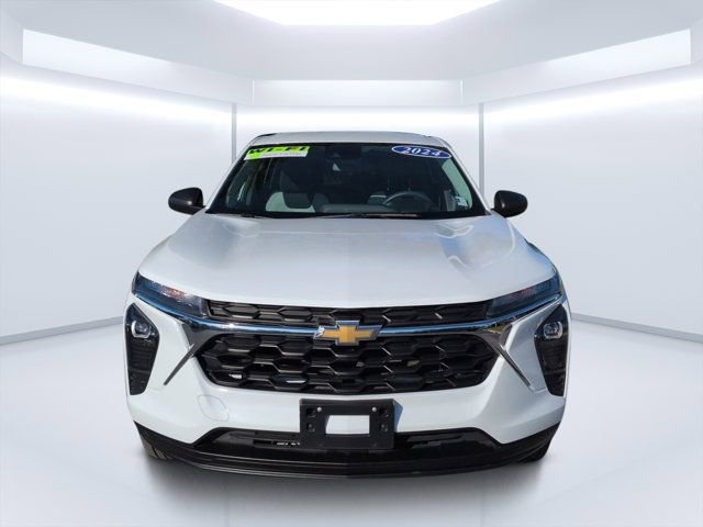 Used 2024 Chevrolet Trax LS FWD image 8