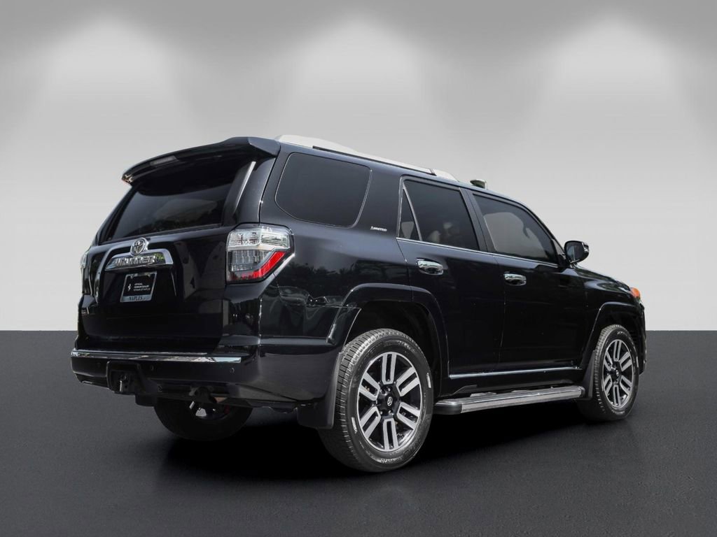 Used 2018 Toyota 4Runner Limited AWD/4WD image 3