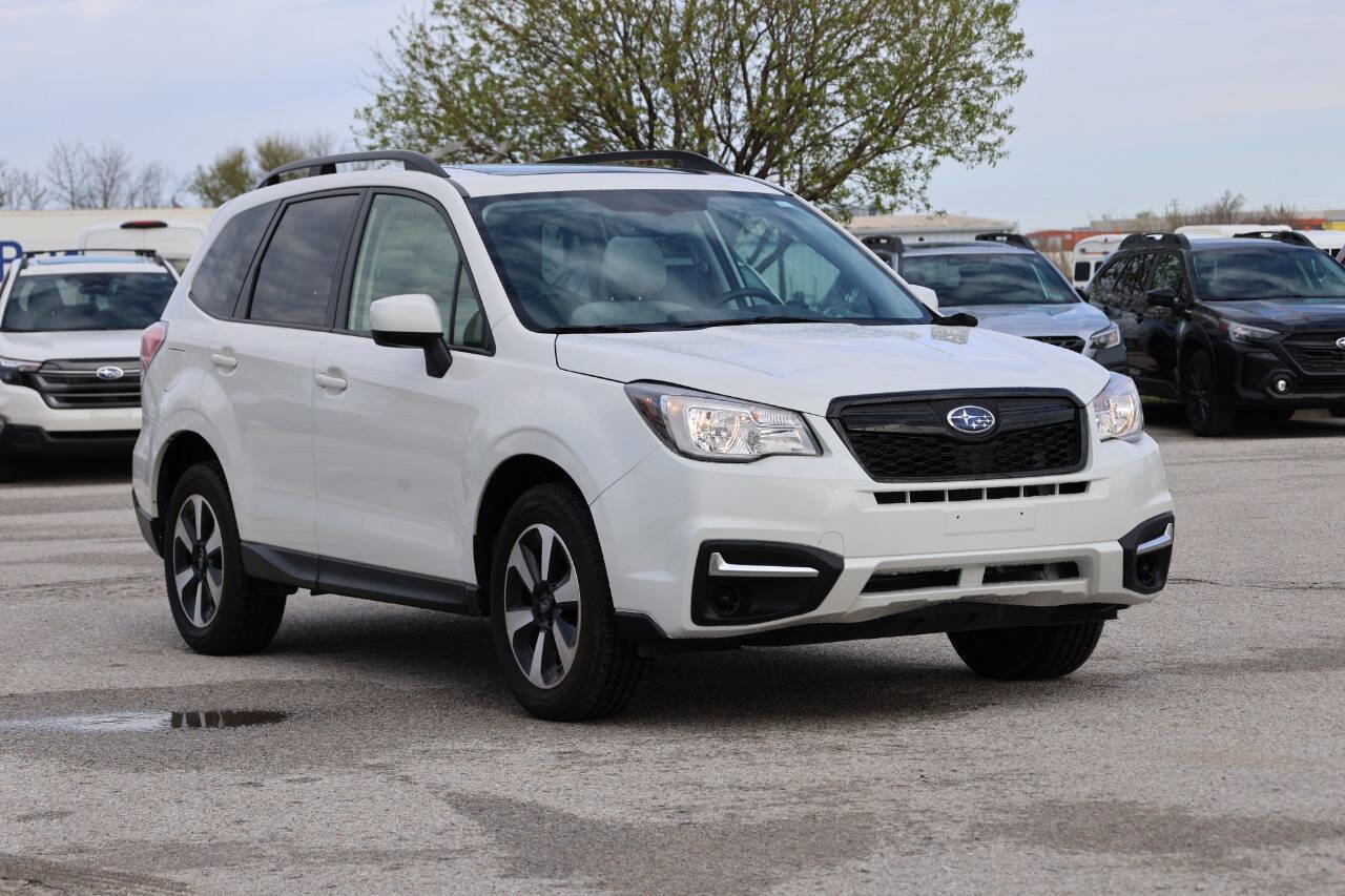 Used 2018 Subaru Forester 2.5i Premium w/ All-Weather Package AWD/4WD image 4