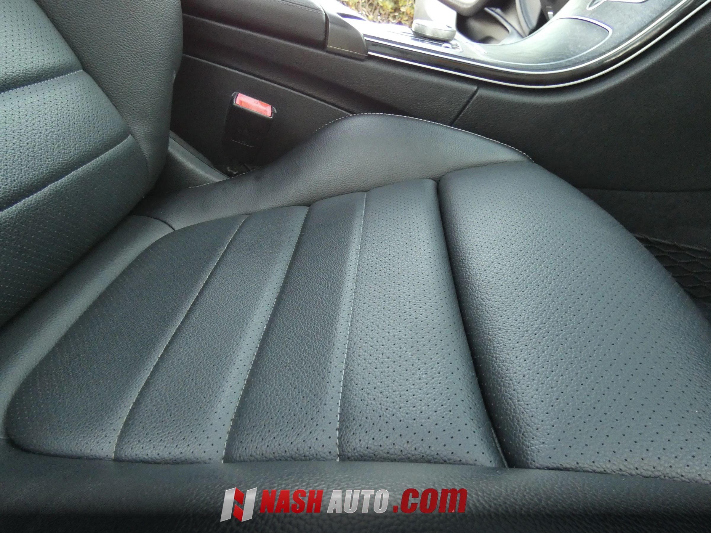 Used 2018 Mercedes-Benz C 300 Coupe w/ Premium Package image 36