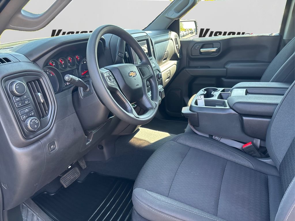 Used 2023 Chevrolet Silverado 1500 Custom image 9