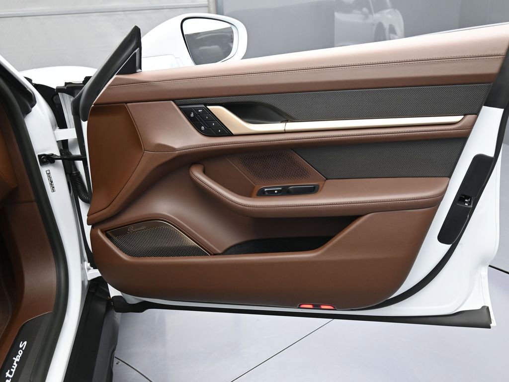 Certified 2023 Porsche Taycan Turbo S image 33