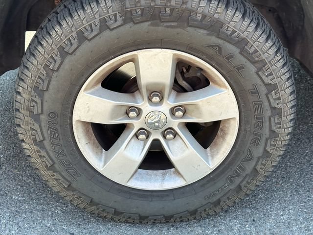 Used 2018 RAM 1500 ST w/ SXT Appearance Group AWD/4WD image 17