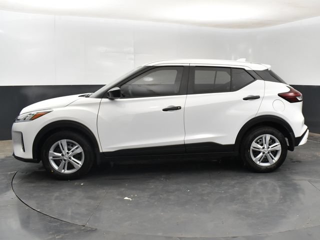 Used 2024 Nissan Kicks S FWD image 4