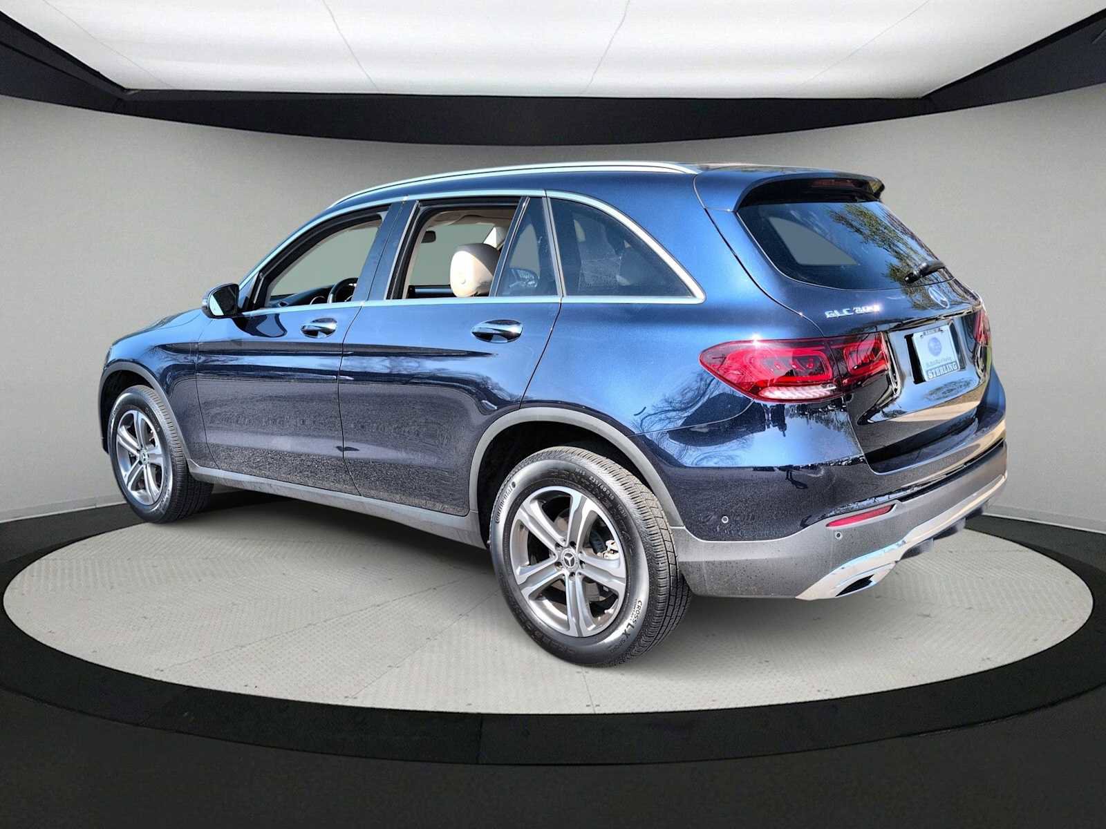 Used 2022 Mercedes-Benz GLC 300 4MATIC image 6