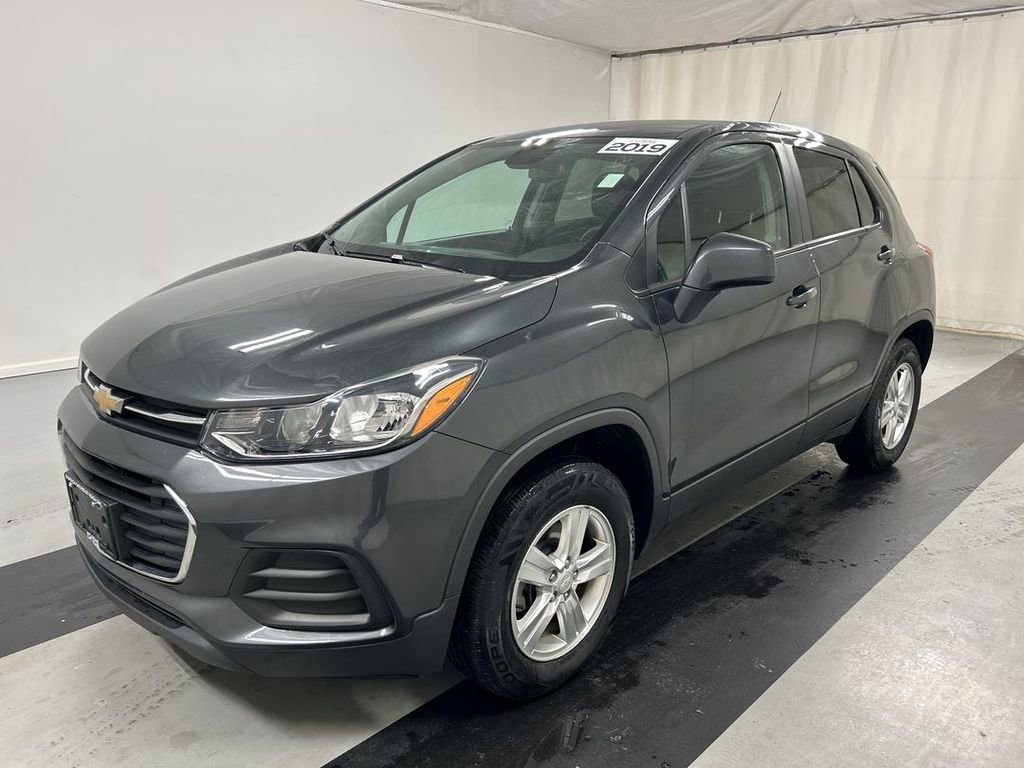 Used 2019 Chevrolet Trax LS w/ Tint and Cruise Package image 6