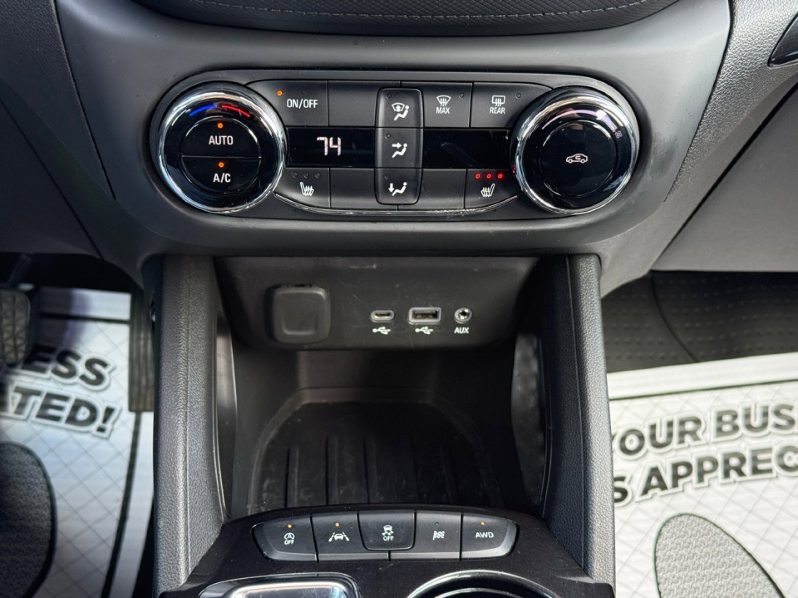 Used 2023 Chevrolet TrailBlazer LT w/ Sun and Liftgate Package image 28