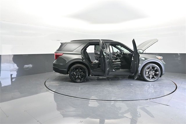Used 2023 Ford Explorer ST-Line w/ Class IV Trailer Tow Package image 41