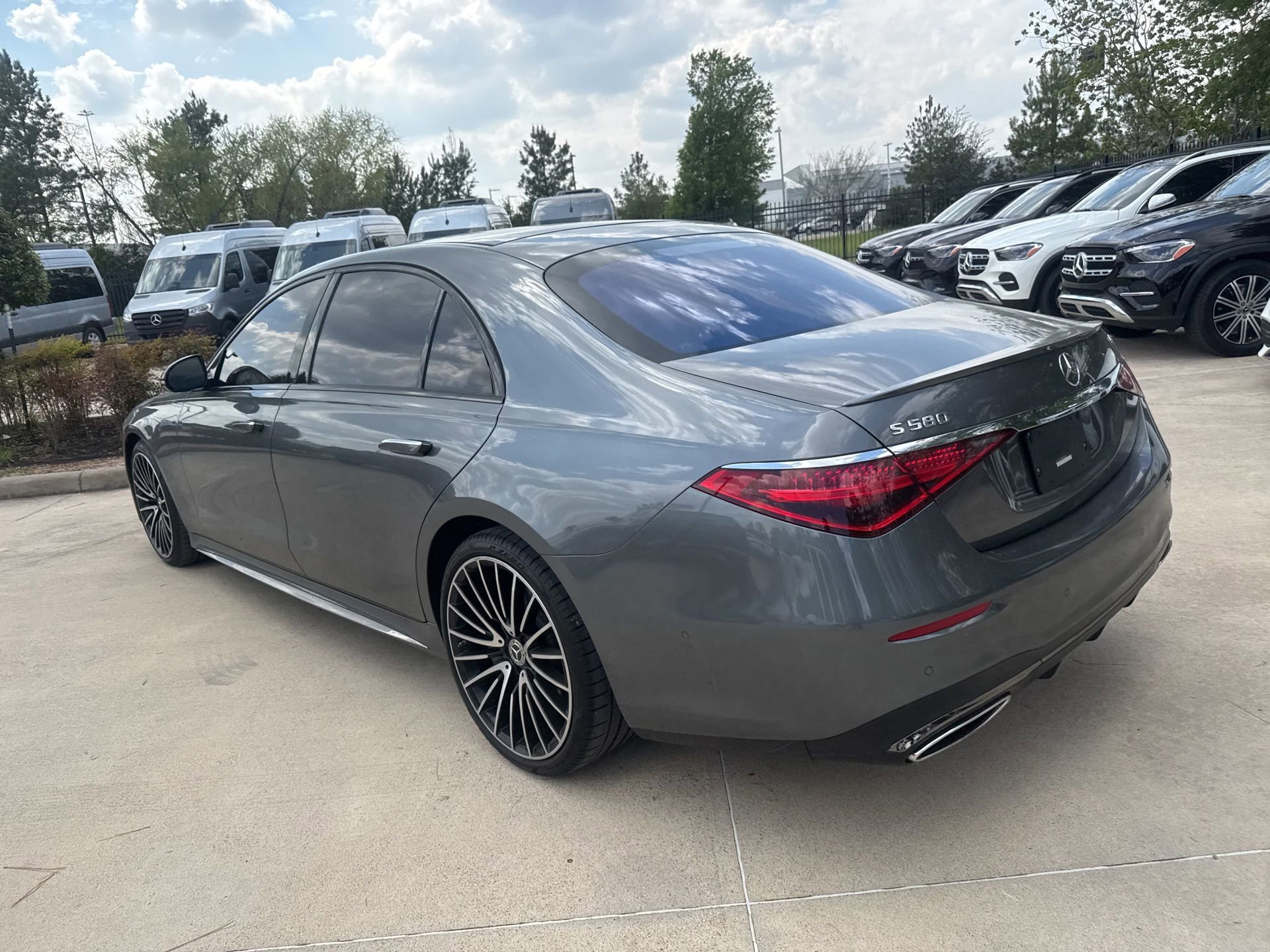 Certified 2023 Mercedes-Benz S 580 4MATIC Sedan w/ AMG Line image 6