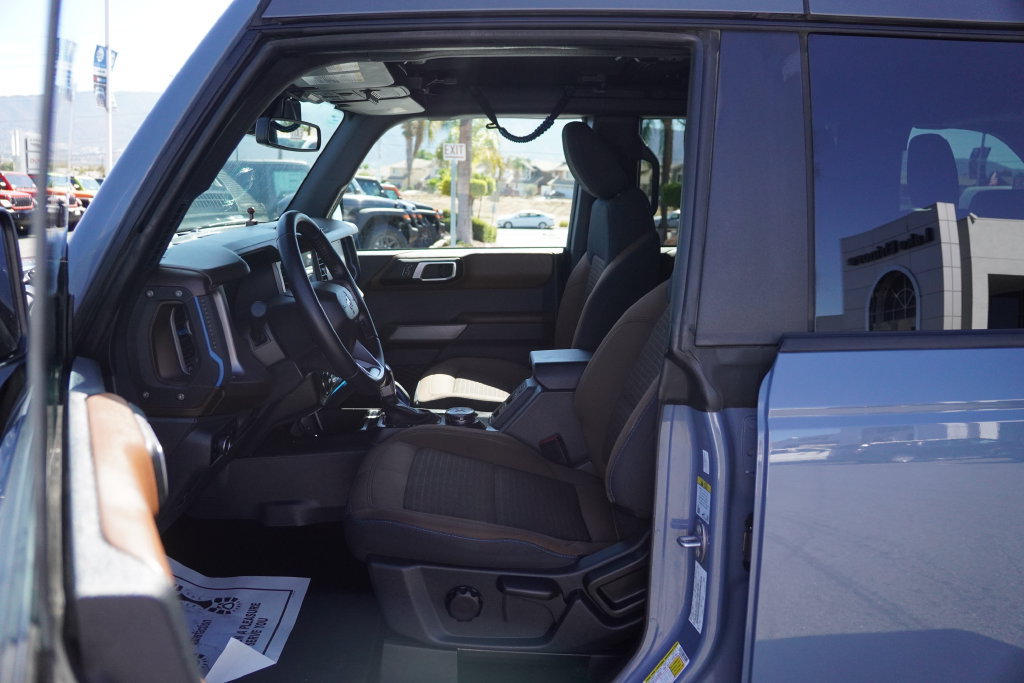 Used 2023 Ford Bronco Outer Banks AWD/4WD image 28