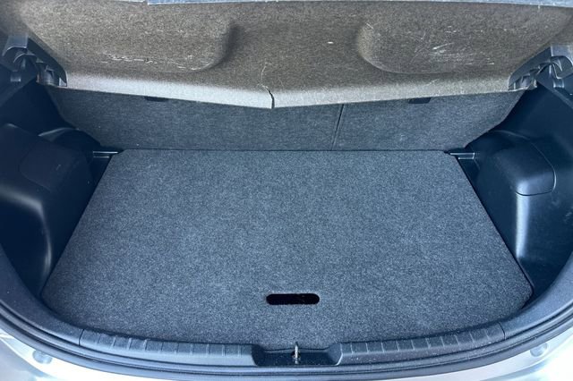 Used 2014 Toyota Yaris LE image 17