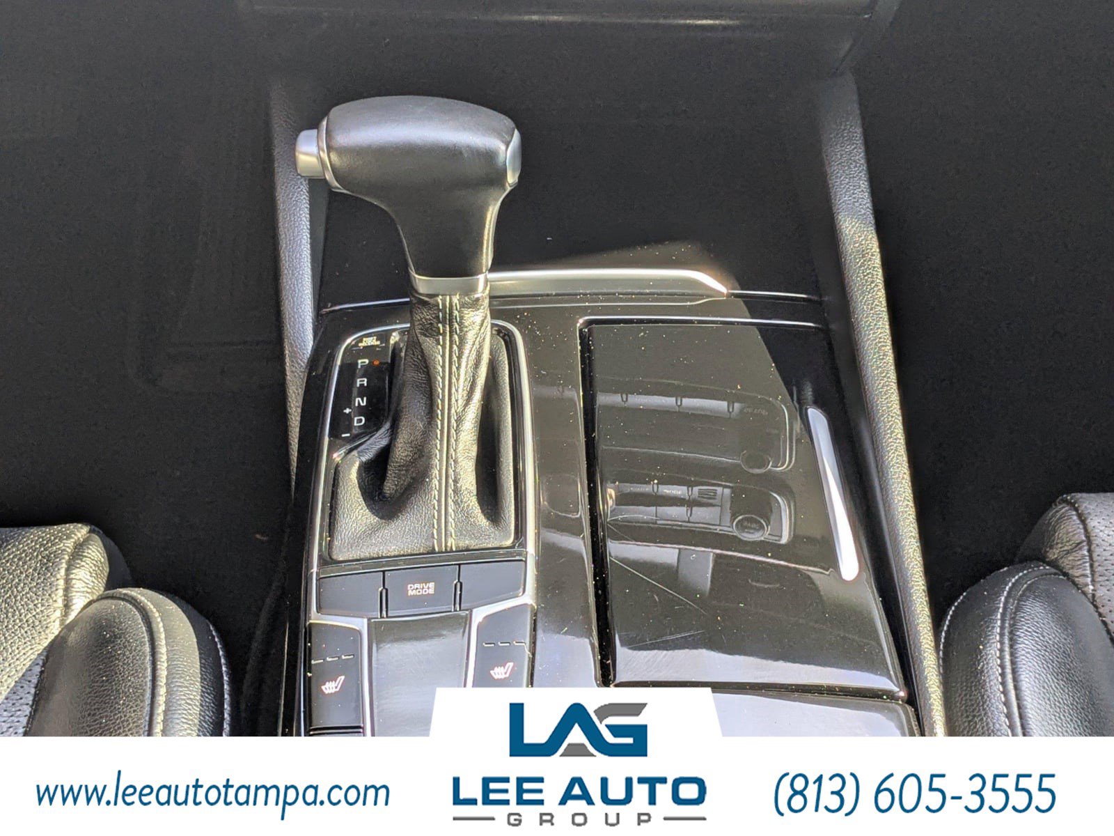 Used 2017 Kia Cadenza Premium image 16