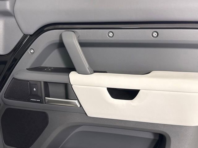 New 2026 Land Rover Defender 110 S AWD/4WD image 28