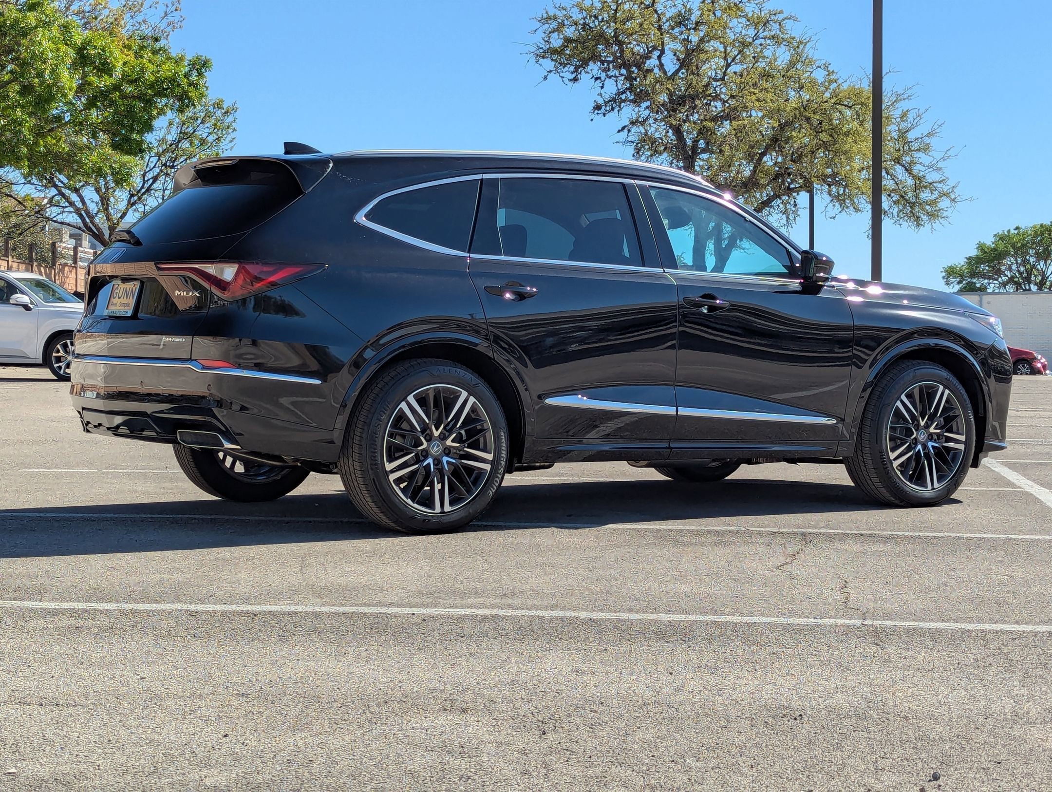 New 2026 Acura MDX SH-AWD w/ Advance Package image 3