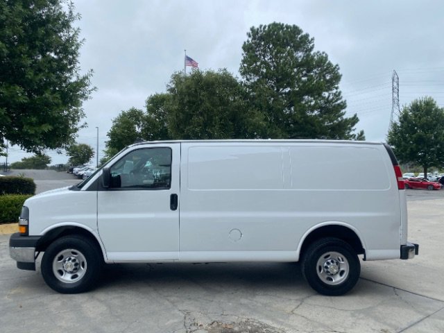 Used 2023 Chevrolet Express 2500 w/ Driver Convenience Package image 3