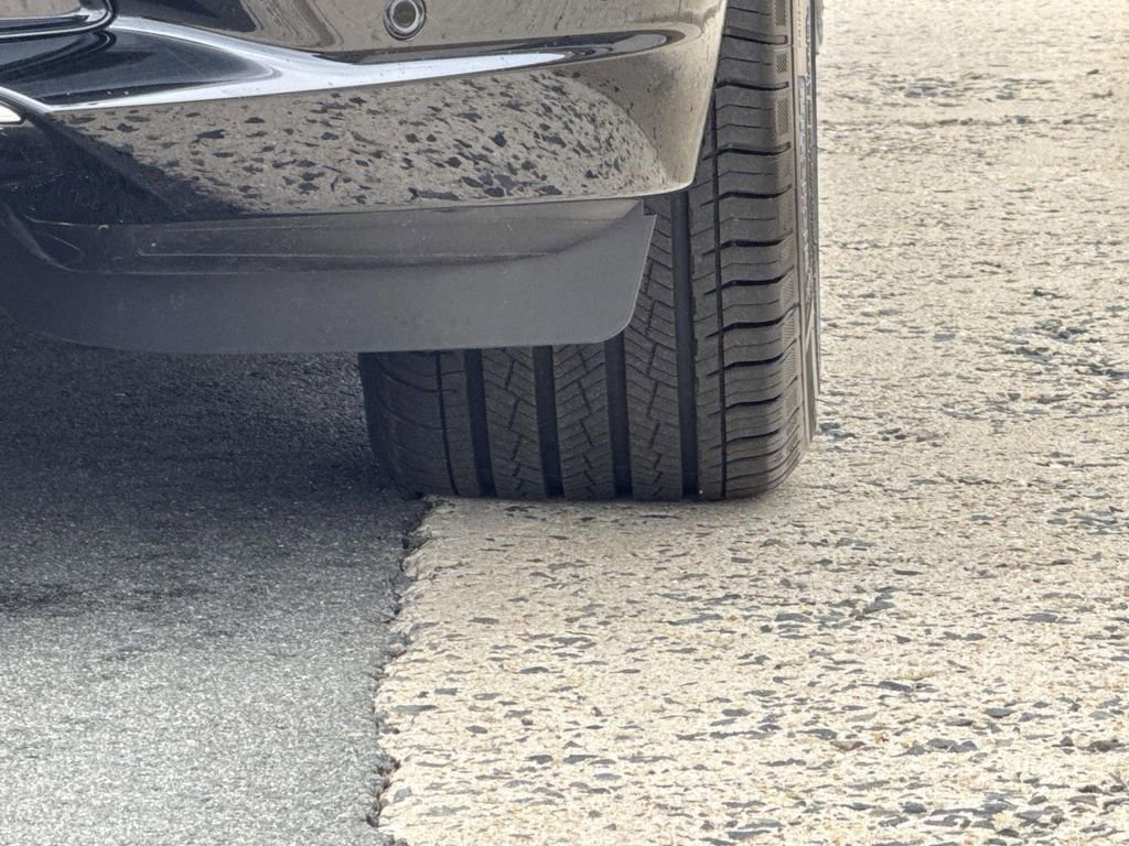 Used 2025 Cadillac Lyriq Luxury w/ Nappa Leather Package image 15