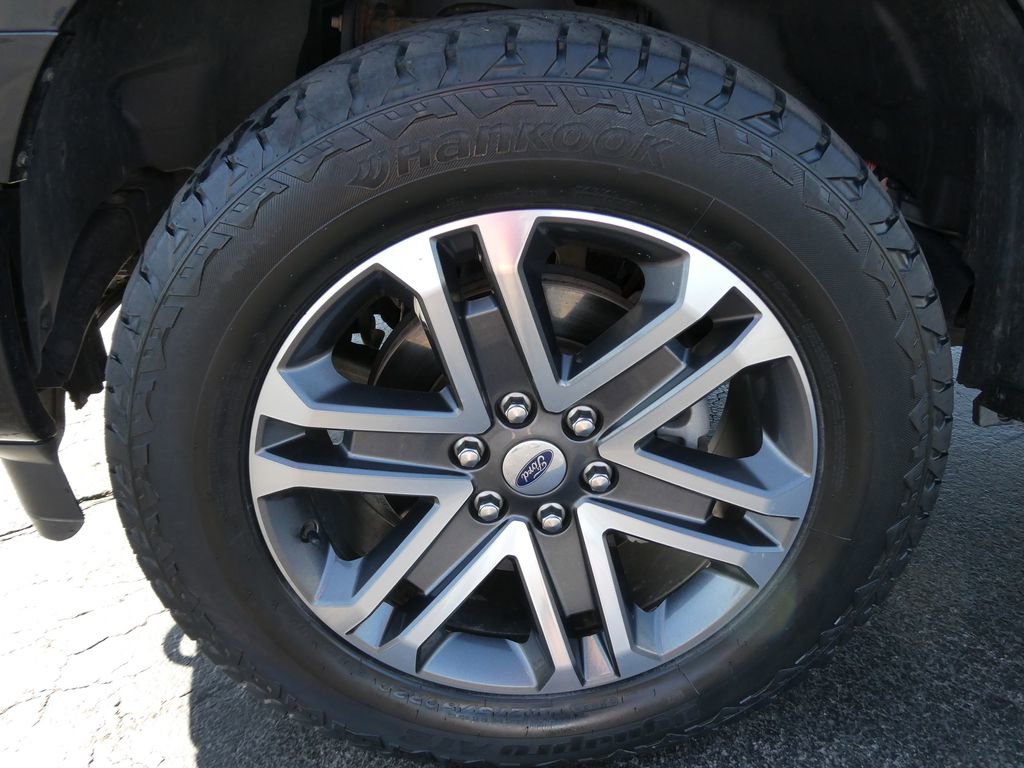 Certified 2021 Ford F150 XL w/ STX Appearance Package image 13