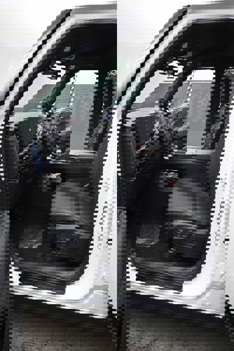 New 2026 Hyundai Santa Fe Calligraphy image 15