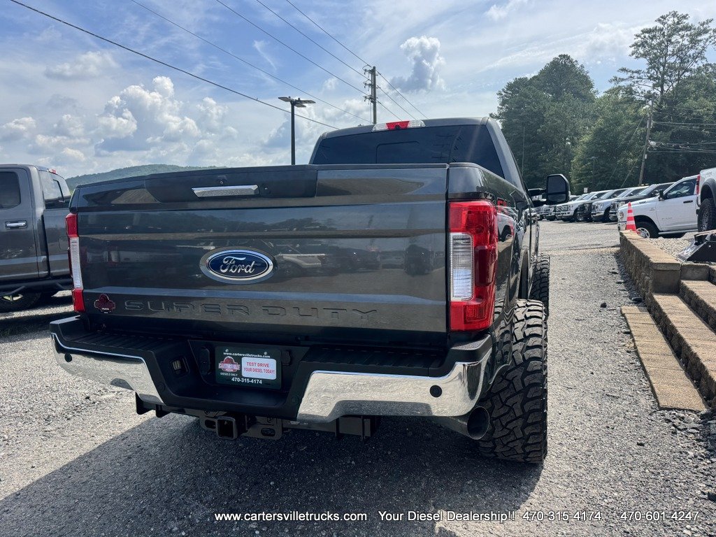 Used 2017 Ford F250 Lariat w/ Chrome Package AWD/4WD image 11