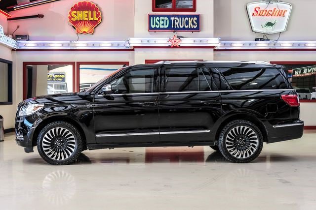 Used 2020 Lincoln Navigator L Black Label image 11