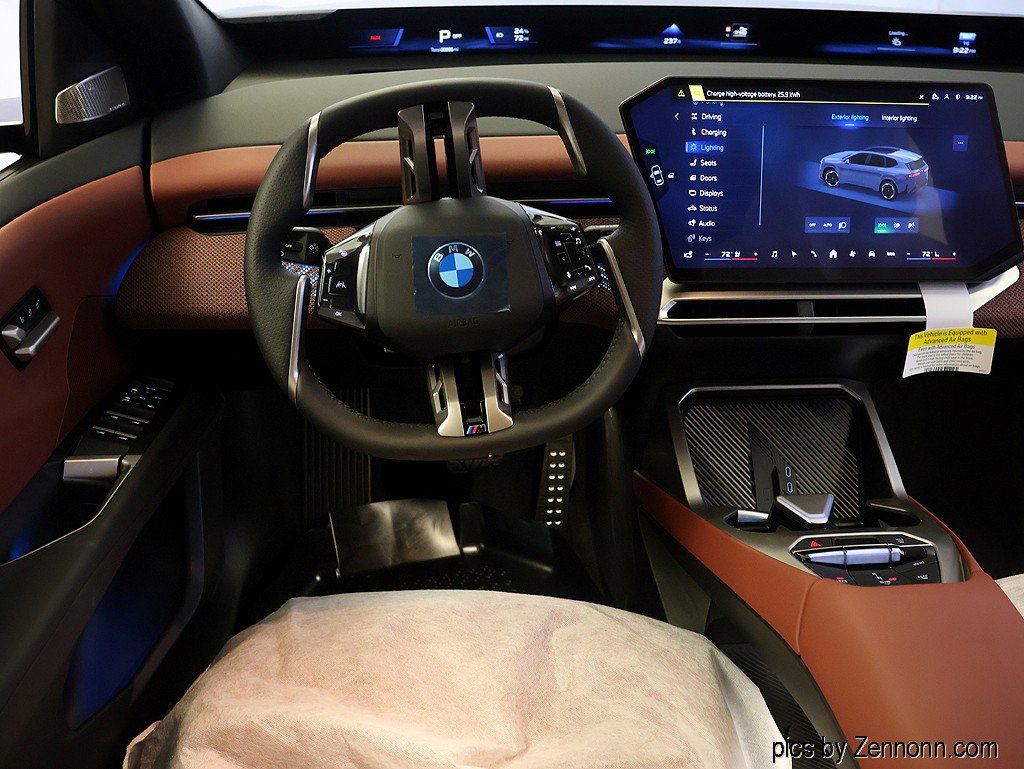 New 2027 BMW iX3 50 xDrive AWD/4WD image 16