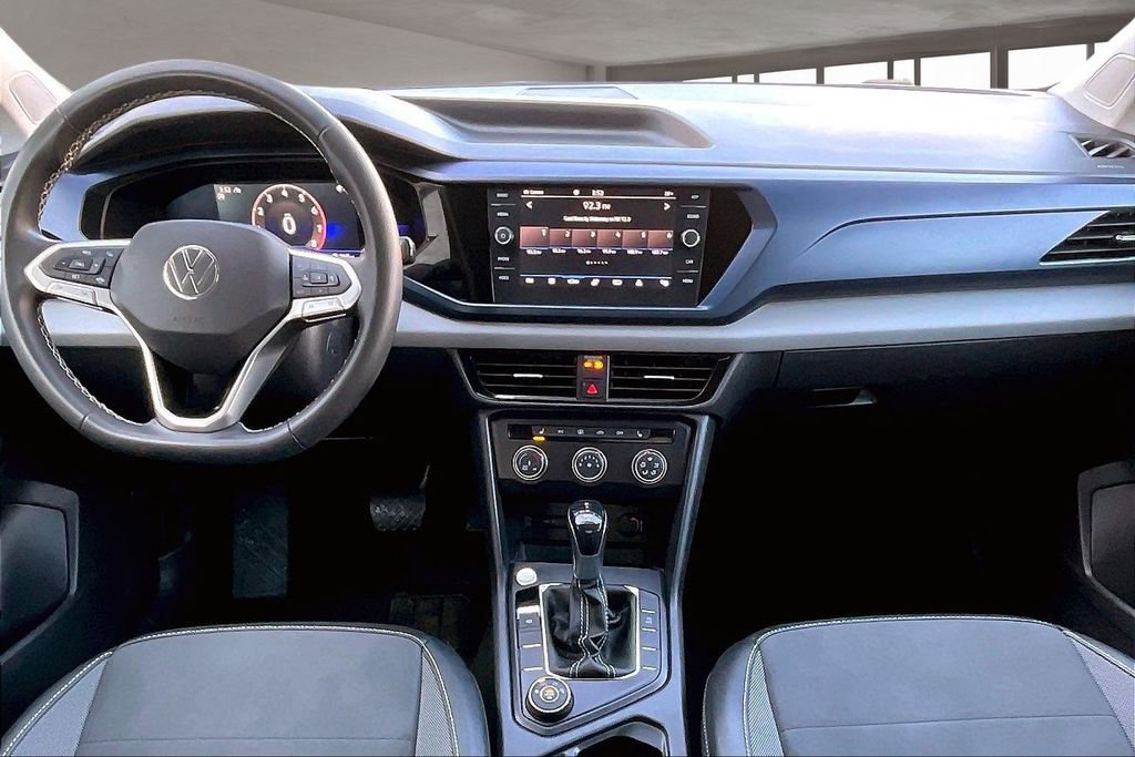 Used 2022 Volkswagen Taos SE image 7
