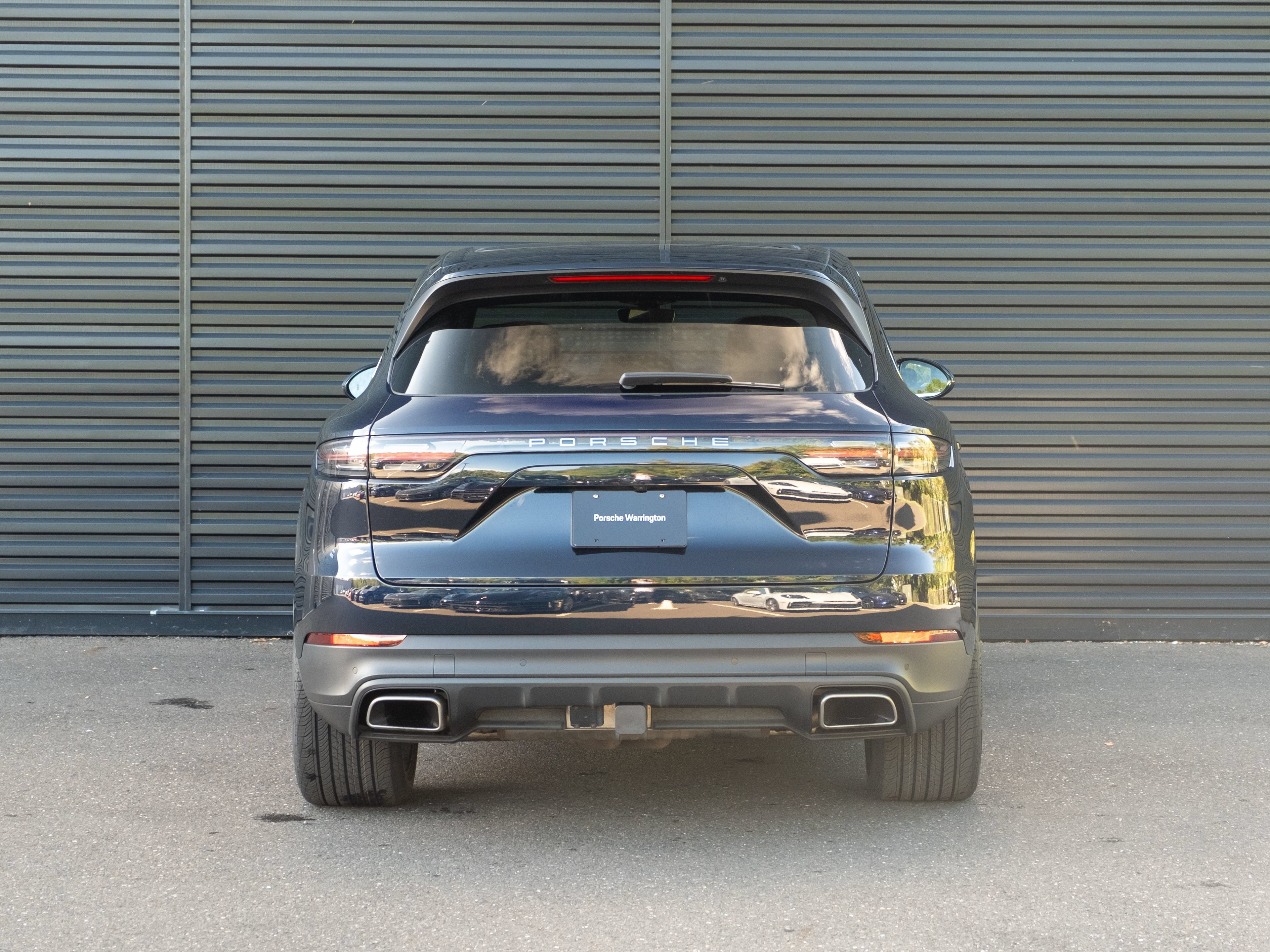 Certified 2023 Porsche Cayenne AWD/4WD image 7