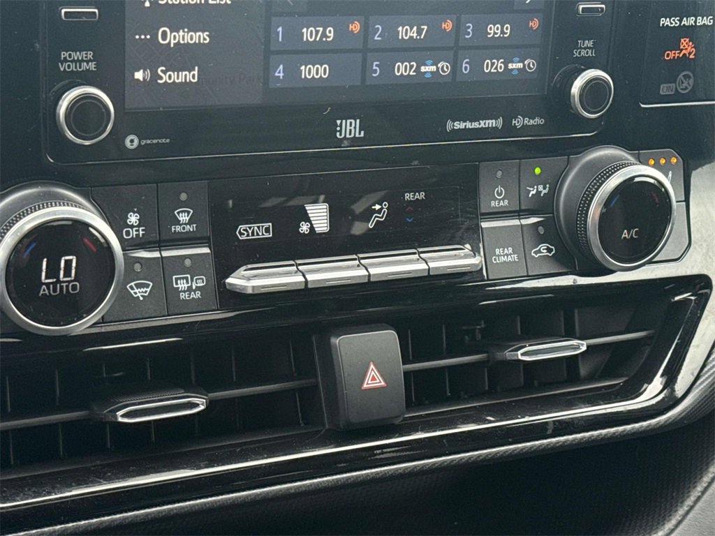 Certified 2021 Toyota Highlander XSE image 15