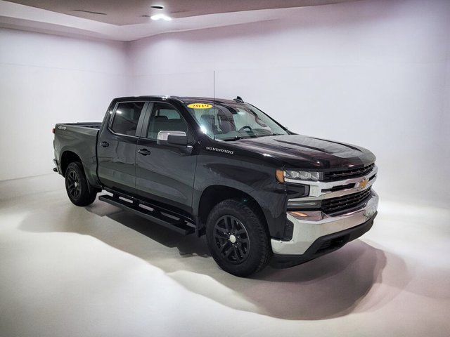 Used 2019 Chevrolet Silverado 1500 LT w/ All-Star Edition image 2