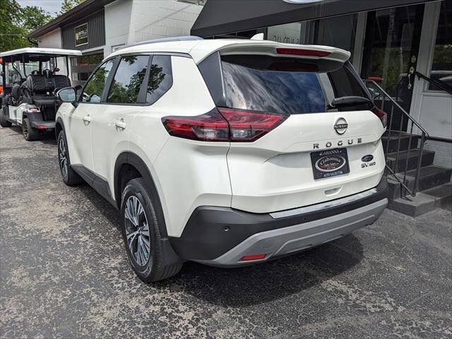 Used 2023 Nissan Rogue SV w/ SV Premium Package AWD/4WD image 3