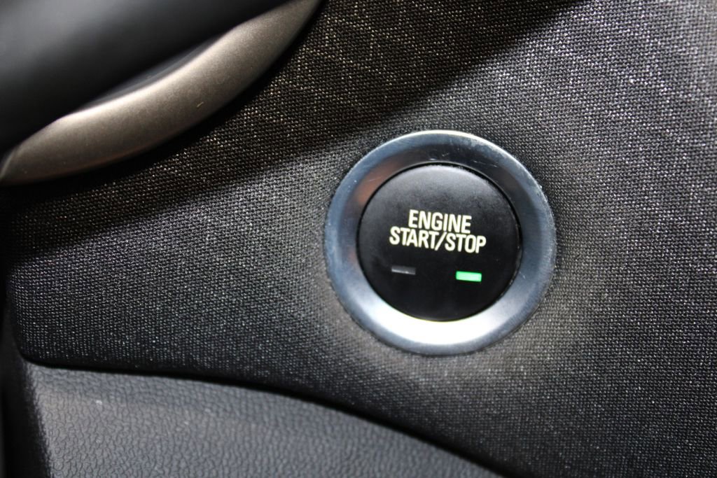 Used 2023 Chevrolet Malibu LT image 37