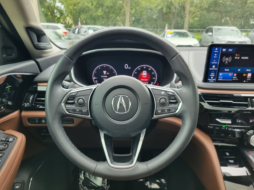 Used 2025 Acura MDX w/ Technology Package FWD image 25