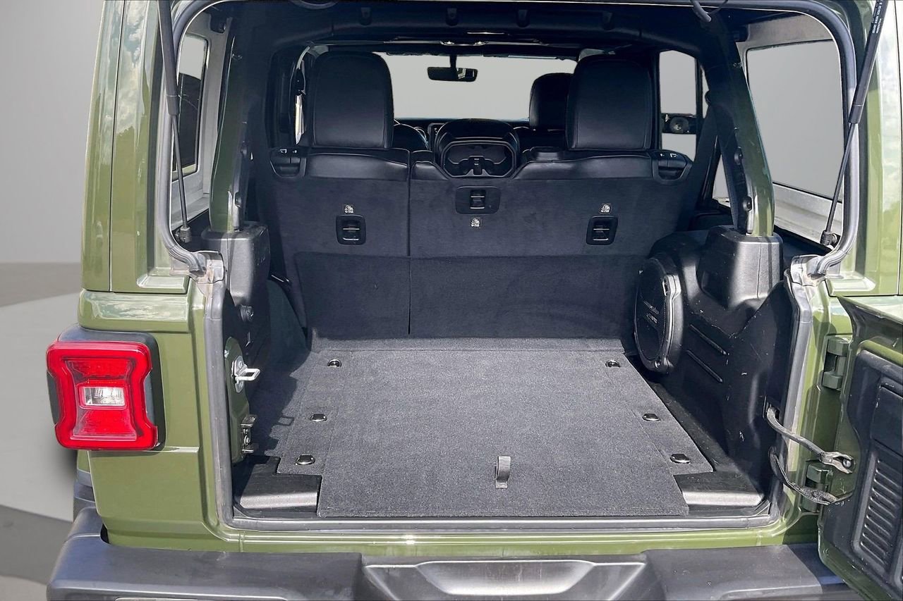 Used 2022 Jeep Wrangler Unlimited Sahara image 26