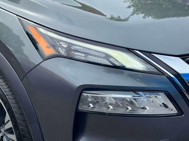 Used 2023 Nissan Rogue SV FWD image 13