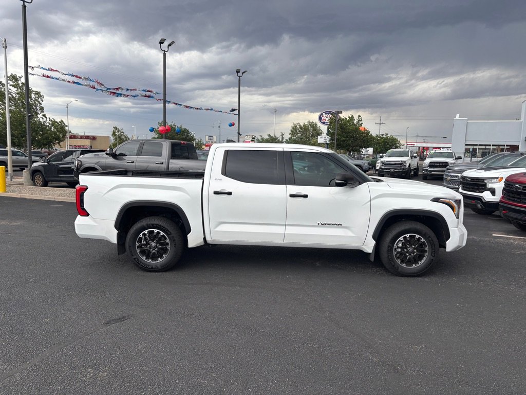 Used 2023 Toyota Tundra SR5 image 3