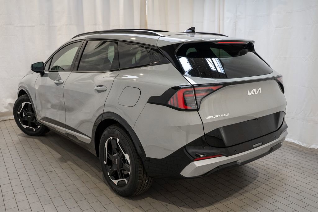 New 2026 Kia Sportage SX FWD image 4