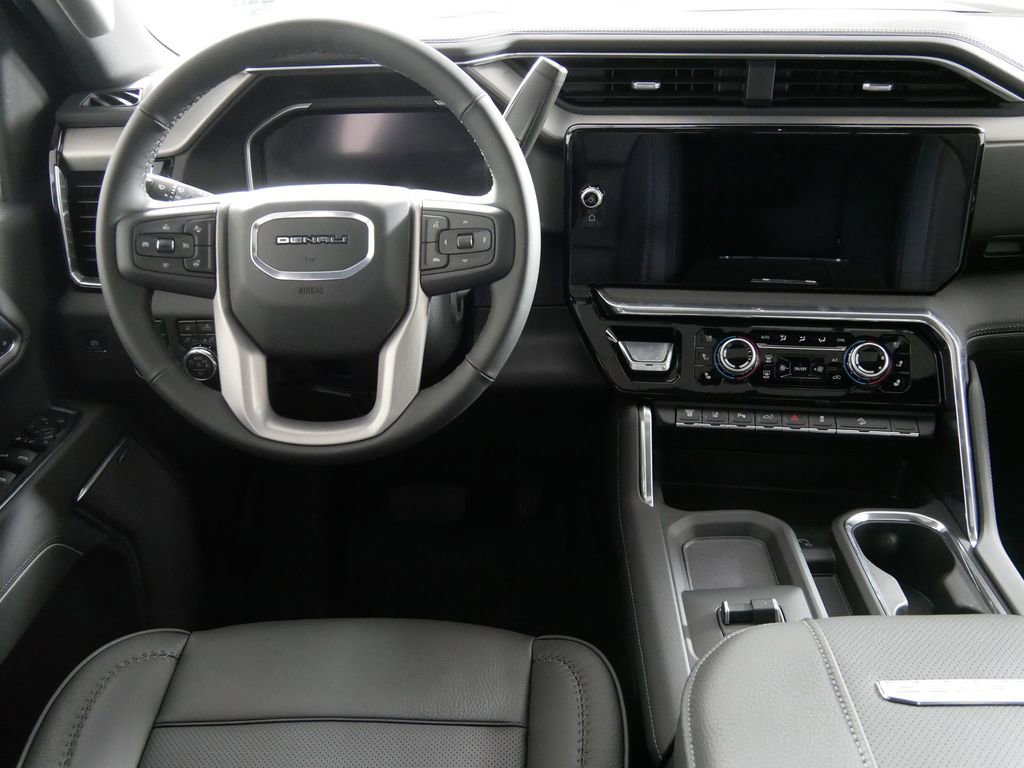 New 2026 GMC Sierra 3500 Denali w/ Denali Reserve Package image 18