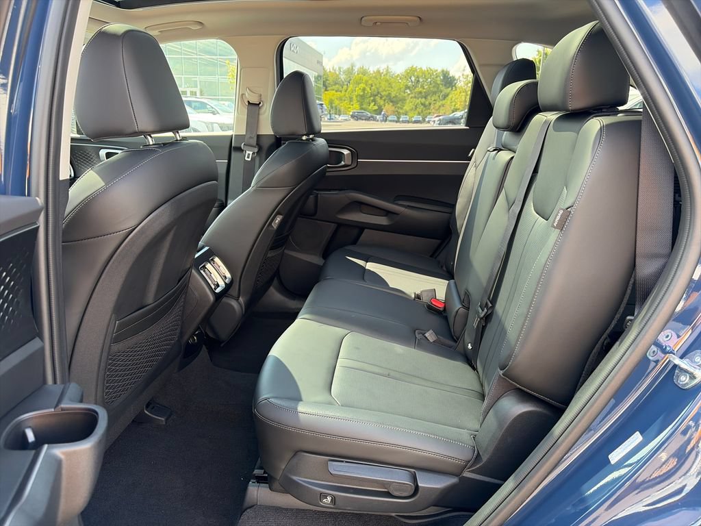 New 2026 Kia Sorento S AWD/4WD image 23