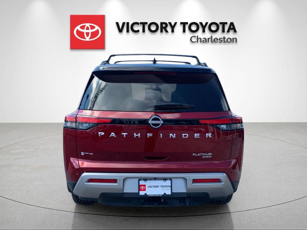Used 2024 Nissan Pathfinder Platinum w/ Cargo Package image 4
