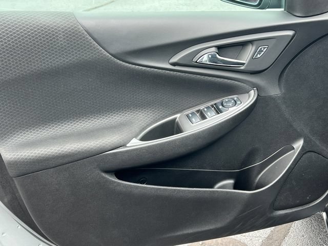 Used 2025 Chevrolet Malibu LT FWD image 13