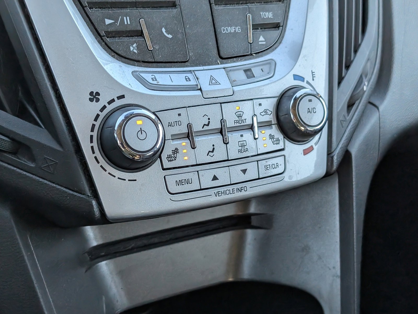 Used 2013 Chevrolet Equinox LT image 13