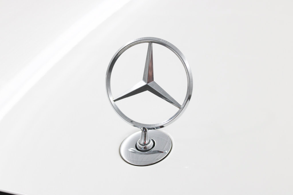 Used 2017 Mercedes-Benz S 550 Sedan image 43