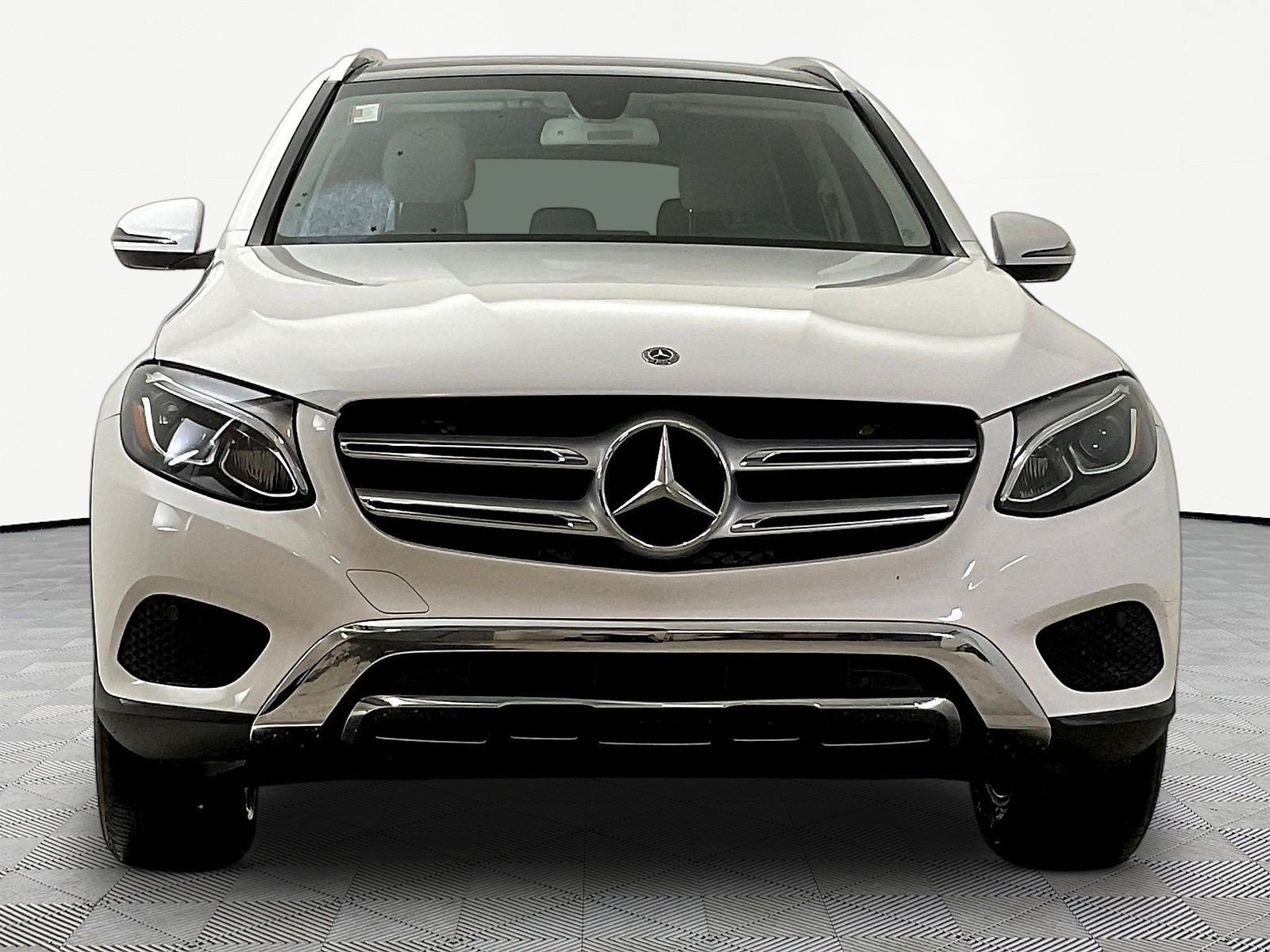 Certified 2019 Mercedes-Benz GLC 300 4MATIC image 2