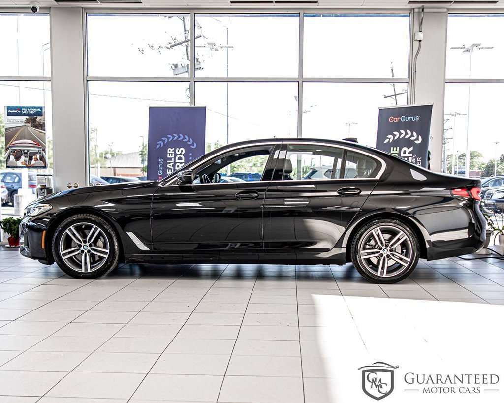 Used 2023 BMW 530i xDrive w/ Premium Package AWD/4WD image 6