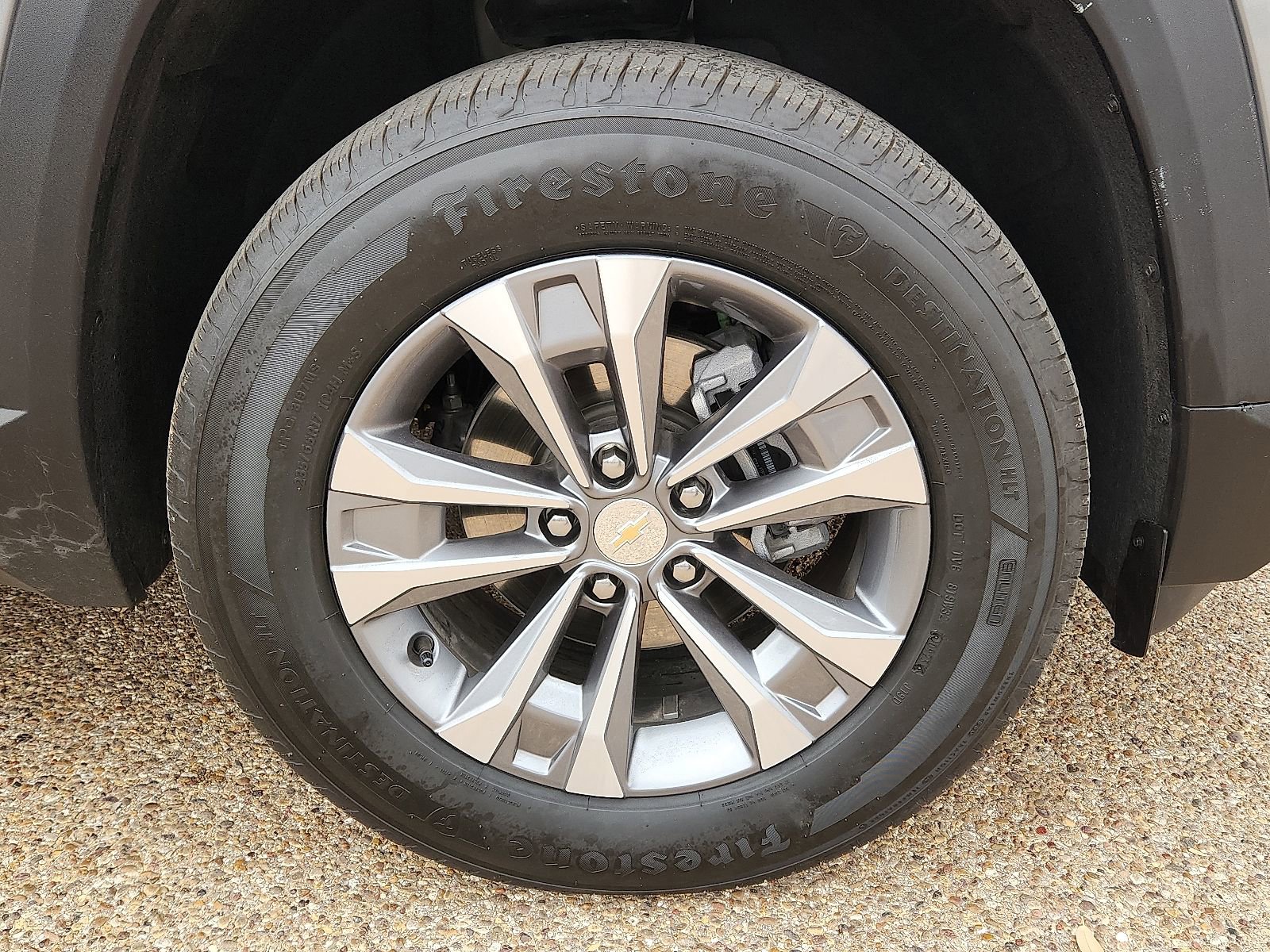Used 2025 Chevrolet Equinox LT image 7